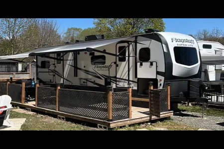 Audrey Flagstaff Ultralite Roulotte