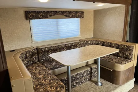 Jing's Venture RV Sonic 220 Travel Trailer