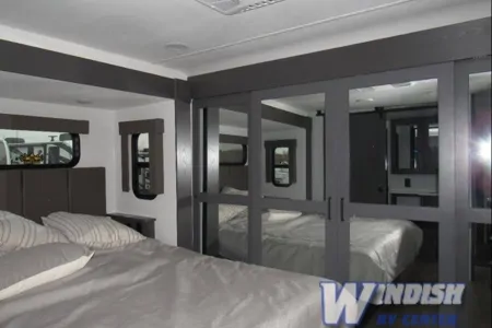 DELIVERED Motorcycle-golf Alliance RV 44V14 TOY Hauler