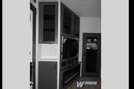 DELIVERED Motorcycle-golf Alliance RV 44V14 TOY Hauler