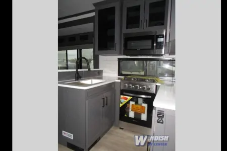 DELIVERED Motorcycle-golf Alliance RV 44V14 TOY Hauler