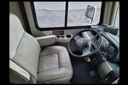 P-A Winnebago Intent 30R Classe A