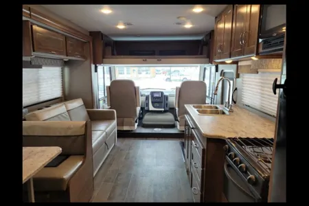 P-A Winnebago Intent 30R Classe A