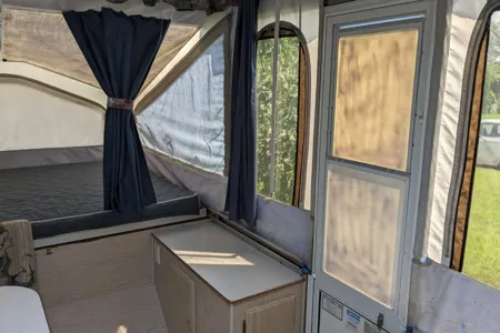 FlagStaff Popup Trailer