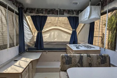 FlagStaff Popup Trailer