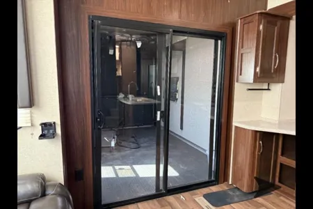 Murray’s Heartland Torque Fifth Wheel