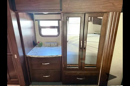 Murray’s Heartland Torque Fifth Wheel