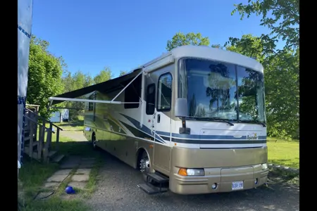 dustin's Fleetwood Bounder Class A