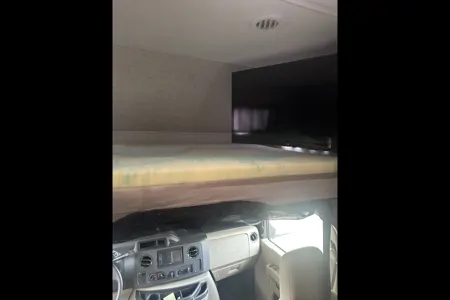 Kermit's Forest River Sunseeker 3250LE Class C