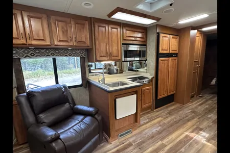 Ron's Holiday Rambler Neptune 34 PDD Class A