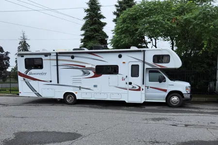 The Sunchaser! Forest River Sunseeker 3010DS Class C