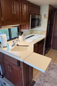 Steve's Winnebago Adventurer Class A