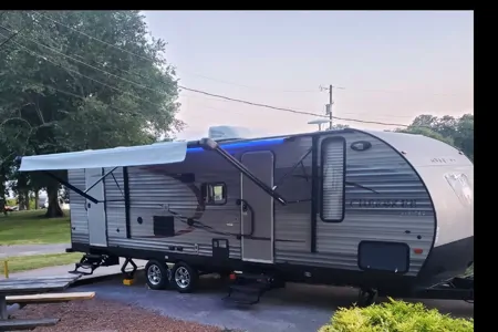 Michael's Forest River 274DBH Travel Trailer