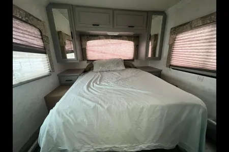 Peace Rural RV living.