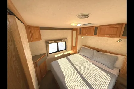 Premium Bigfoot 4-Season | Sun or Ski