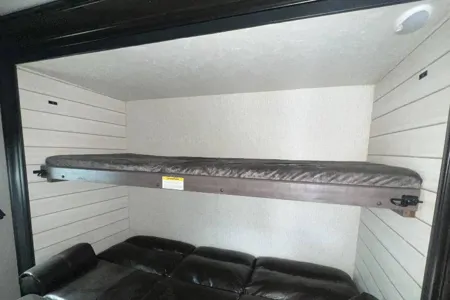 Big Boy Toys & RV Rentals, LLC Crossroads Sunset Trail 331BH Travel Trailer