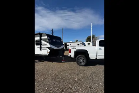 Cliff & Clare’s Grand Design Imagine Travel Trailer