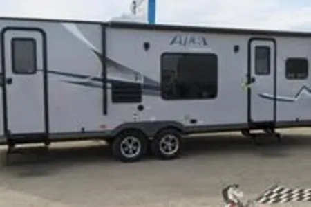 Roger's Coachmen Apex Ultra Lite Travel Trailer