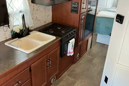 **Sequoia Winnie | Kid & Pet Friendly | EDC & Burning Man Ready | SAC**