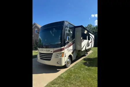 2018 Coachmen Mirada SLMO1644