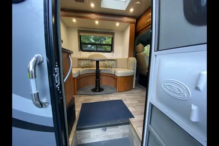 Meet "Grace" Leisure Travel Van Unity CB Class B