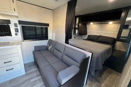 Lucas's Jayco Jay flight 264BHW Travel Trailer