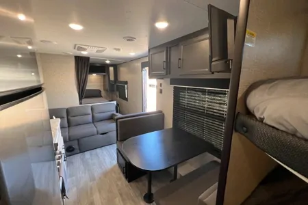 Lucas's Jayco Jay flight 264BHW Travel Trailer