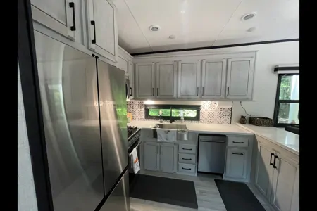 BIG HIDEAWAY KZ Durango Gold 391RKF