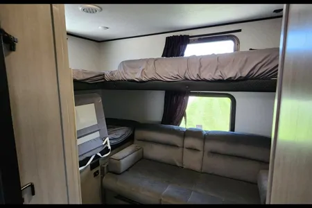 The Cairl Edition Jay Feather