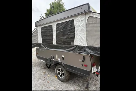 Nicole's Forest River 1970 ESP Tent Trailer