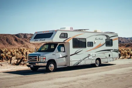 Thor Four Winds 28A (Solar & Renovated + Starlink)