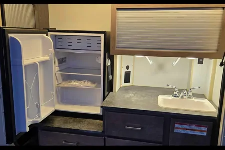 Winnebago Sunstar Class A