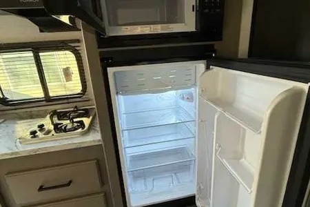 2025 Keystone Hideout 175BH Travel Trailer