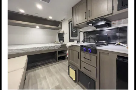Grand Design Transcend One 151BH Travel Trailer