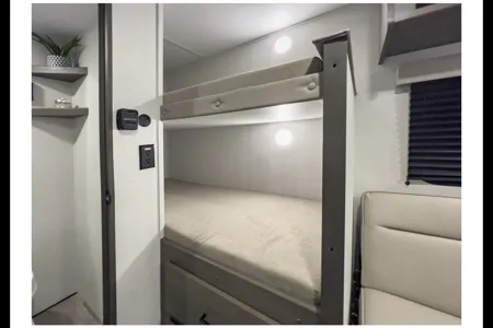 Grand Design Transcend One 151BH Travel Trailer