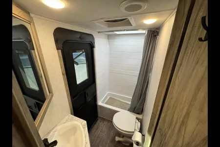 Ultimate NorCal Glamping Trailer | Off-Grid Ready