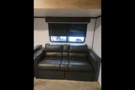 Rodney 's Keystone Springdale Travel Trailer