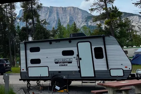 Perfect family camper - Sleeps 5 - Bunkbeds, toilet, kitchen, dinette