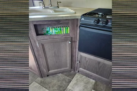 Krista's Family Trailer -Coleman 295QBS