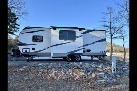 The Wanderer - Palomino SolAire Ultra Lite 240BHS