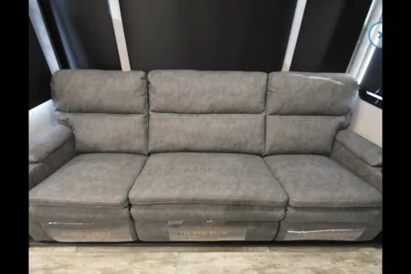 Family Luxury - Keystone Carbon 358 2021 Fifth Wheel