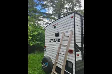 KT's Forest River Evo Travel Trailer