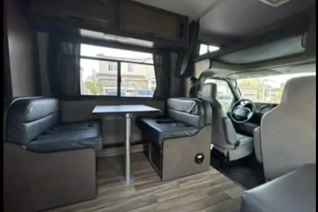 2019 Thor Majestic (Arvie) - New owner Special + Military Discount