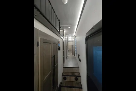 Ron's Forest River 36bhq Fifth Wheel