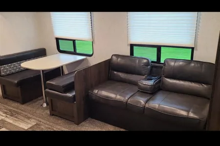 Crystal's Starcraft Autmn Ridge Travel Trailer