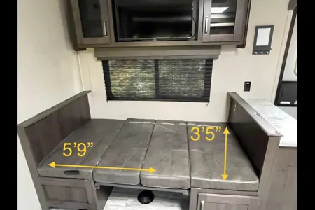 Spacious, Clean, Escape-Ready Trailer – Tow & Go!