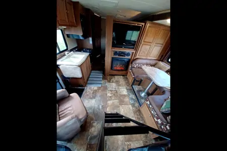 Lucky Leprechaun Class C RV