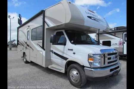 Lucky Leprechaun Class C RV
