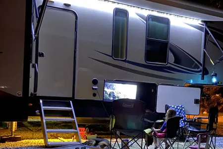 James's Forest River Sandpiper Fifth Wheel