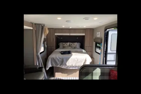 Michel 's Imagine Grand Design 22MLE Travel Trailer